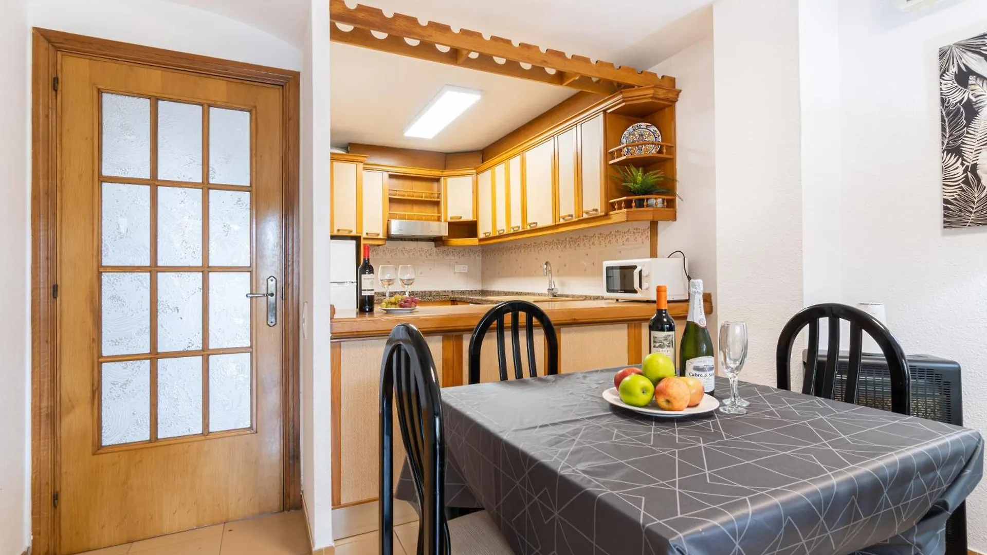 Apartmán Turistmar - Amplio Apartamento En Salou Con Piscina, A 2 Minutos De La Playa