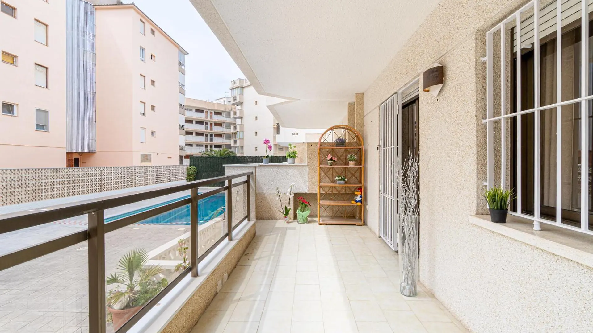 Apartment Turistmar - Amplio Apartamento En Salou Con Piscina, A 2 Minutos De La Playa