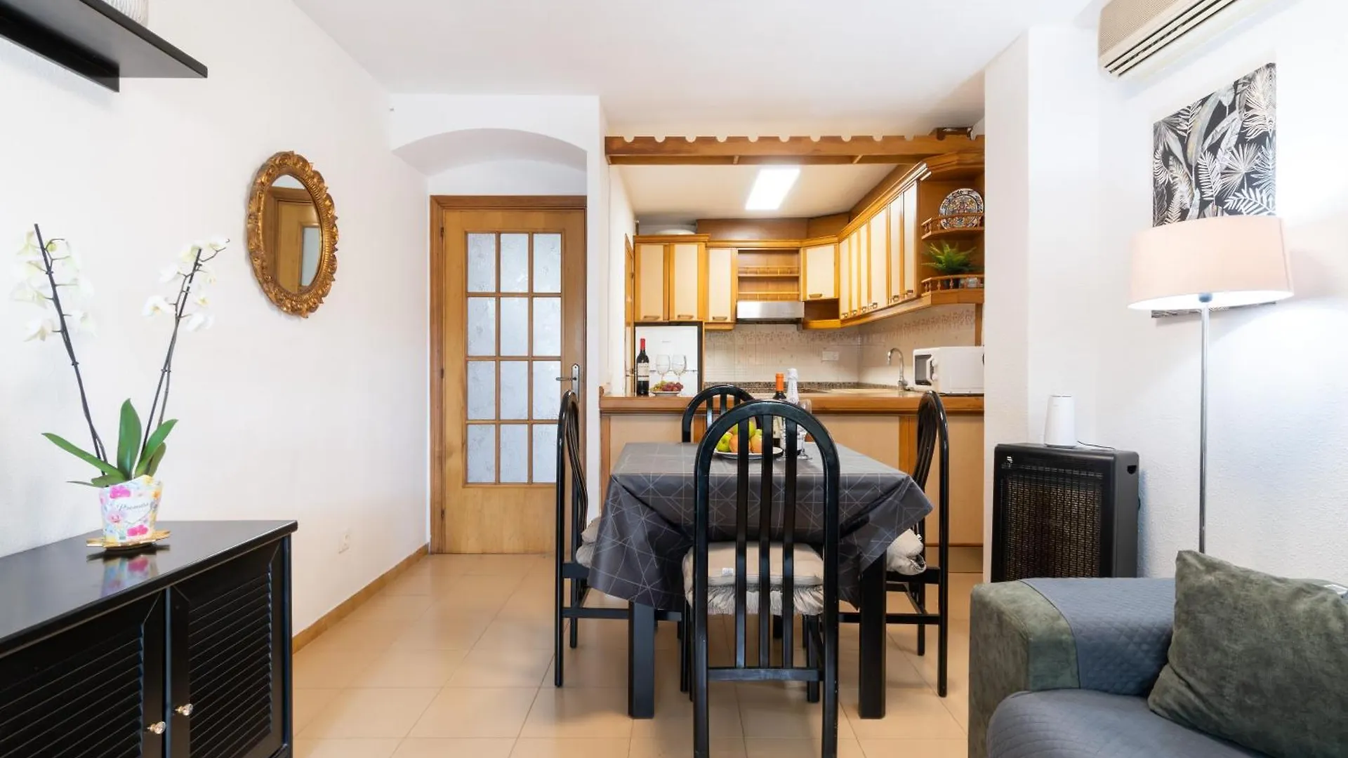 Apartment Turistmar - Amplio Apartamento En Salou Con Piscina, A 2 Minutos De La Playa