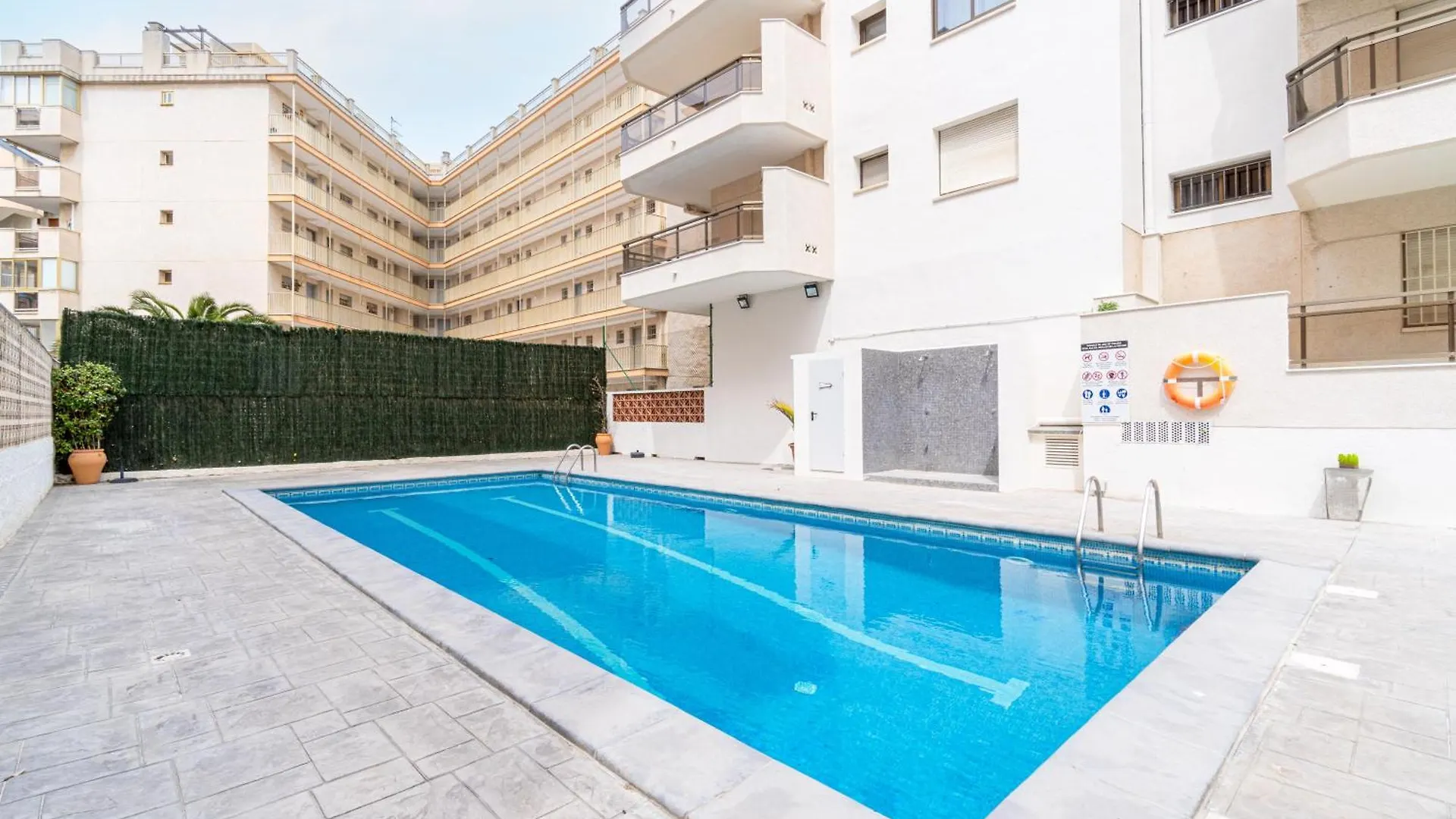 Turistmar - Amplio Apartamento En Salou Con Piscina, A 2 Minutos De La Playa Spain